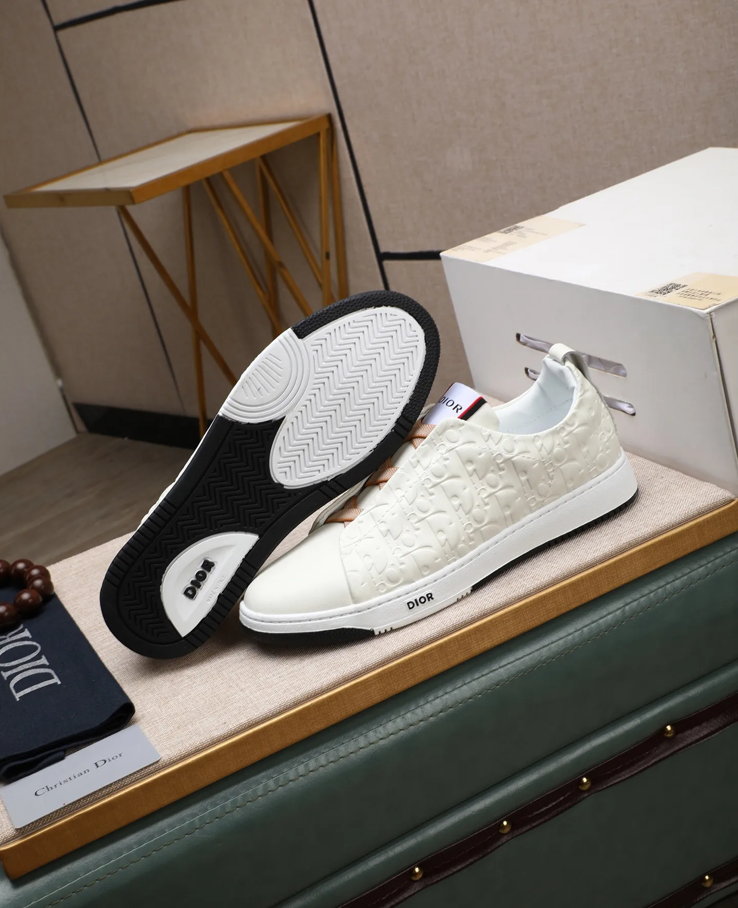 Men's men's shoes💰460 🌹🌹[Dior] 2025 latest model🙈original replica! 👟👟👟You can go to the top-notch workmanship. The upper is made of Italian 🇮🇹imported cowhide. The mesh lining is suitable for travel. The original replica outsole makes it suitable for all kinds of travel, showing low-key luxury. Let quality speak for itself. Color: Size: 38-44